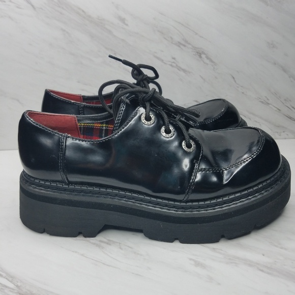 bongo platform sneakers